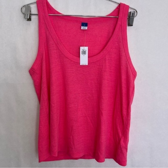 Old Navy Tops - 5/$25 old Navy tank top small